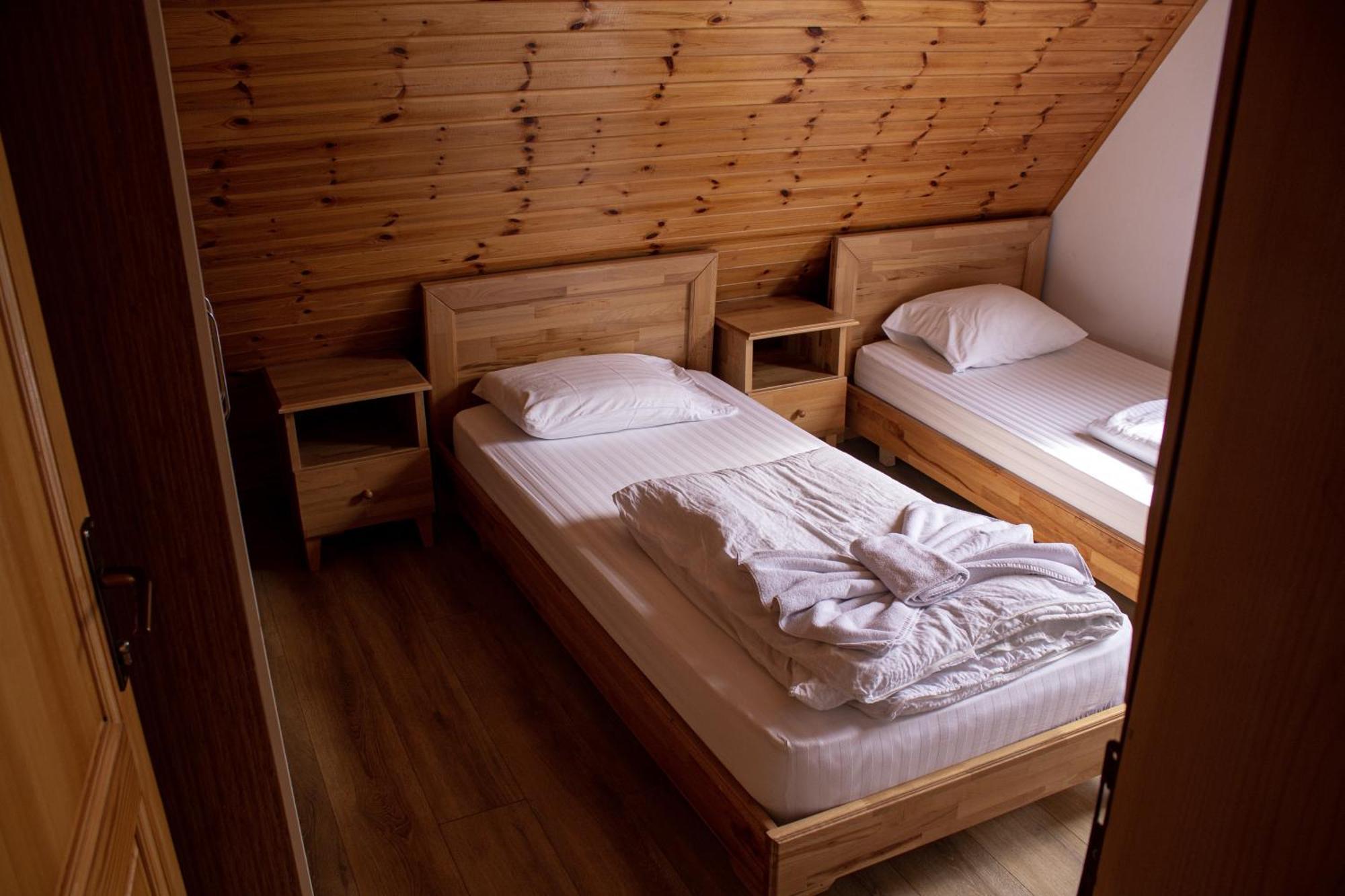 Bujtinat E Lugines Appart hôtel